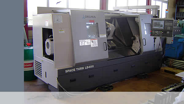 <b>OKUMA SPACE TURN LB 400</b> - Drehdurchmesser:420 mm, Drehl&auml;nge:1250 mm