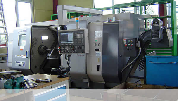 <b>OKUMA LU 300-M</b> - Drehdurchmesser:370 mm x 1000 mm